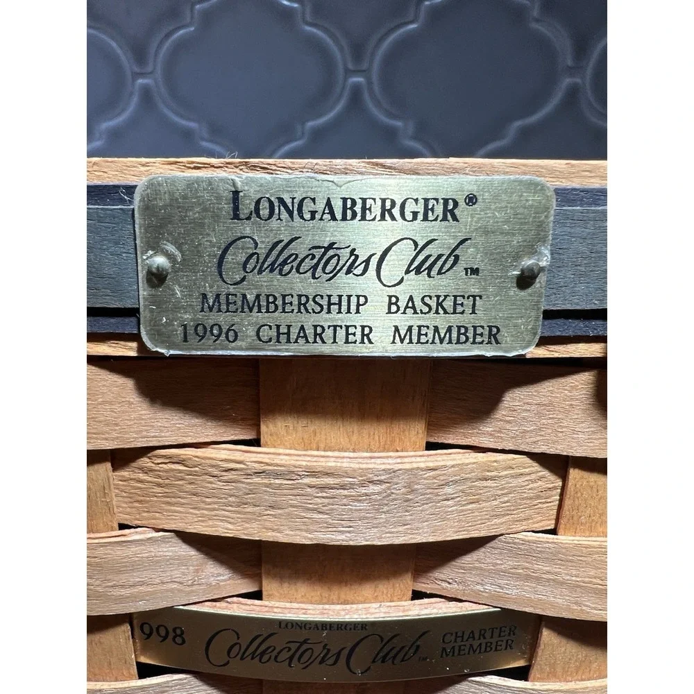 Longaberger Basket Collectors Club With Plaid‎ Liner And Plastic Protector